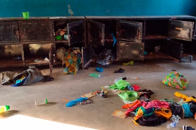 Gewapende mannen bestormen Nigeriaanse school en ontvoeren leerlingen tijdens eindexamens