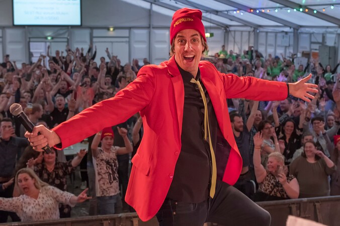 Lindefeesten in Sambeek van start met een vleugje Joost Klein ...