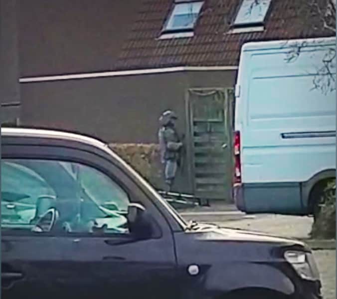 Politie greep terreurverdachten ‘na slijpen van mes en laden van ...