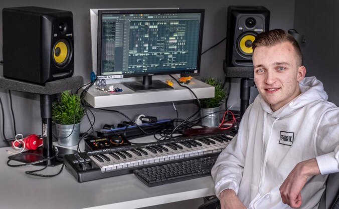 Millingse dj Robin van Rijsbergen pakt groots uit met ‘clubpresentatie ...