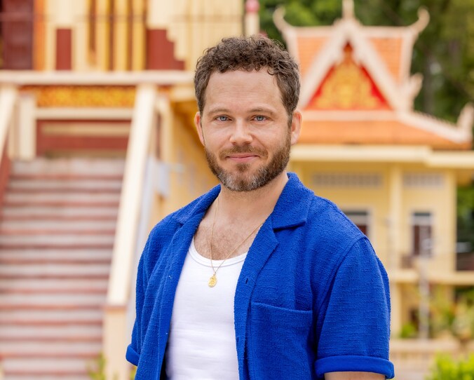Teun heeft geen show­bizz-le­ven, maar doet toch mee aan Wie Is De Mol ...