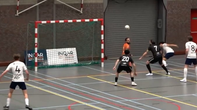 KNVB bevestigt: puntenstraf voor ZVC Veenendaal na monsterscore, SC ...