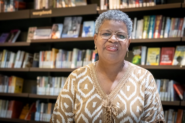 Cuijk neemt na 40 jaar afscheid van het biebicoon Marise Riley: ‘Mam ...