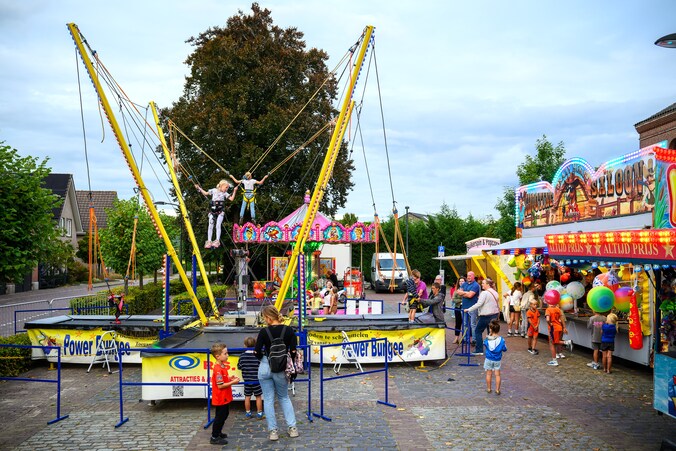 huijbergen-viert-drie-dagen-feest-met-kermis-braderie-en