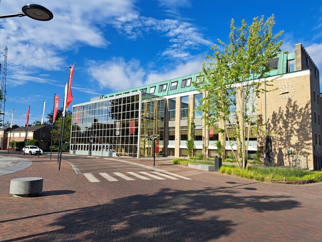 Dit gebeurt er met de oude gemeentehuizen in Land van Cuijk: één staat ...
