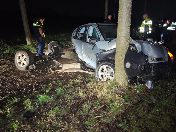 Ravage na eenzijdig ongeval op de Goordiek in Winterswijk Corle | Regio ...