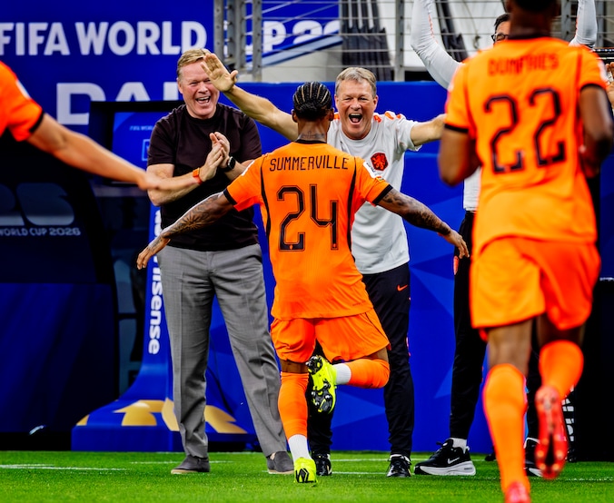 crysencio-summerville-rende-na-doelpunt-dolgelukkig-naar-staflid-toe