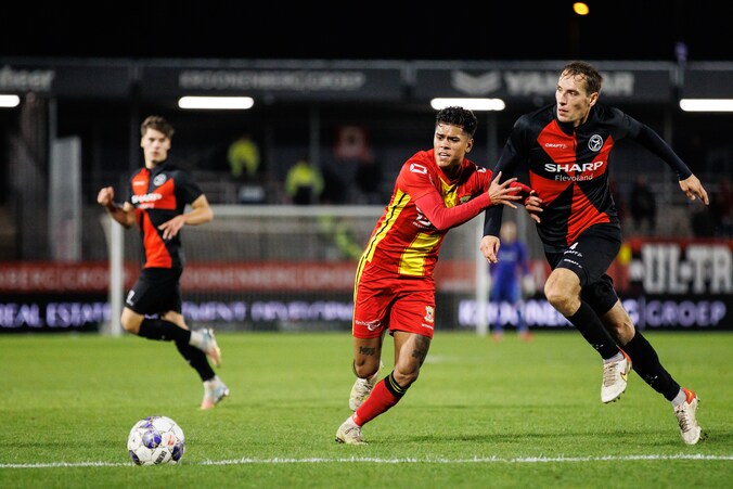 GVVV Pikt Quiermo Dumay Op Bij Go Ahead Eagles Sport De Gelderlander nl