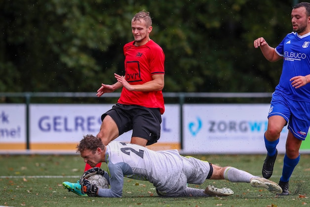 Max Burgers is ‘de witte Balotelli’ van ’t Cranevelt: ‘Lekker ...