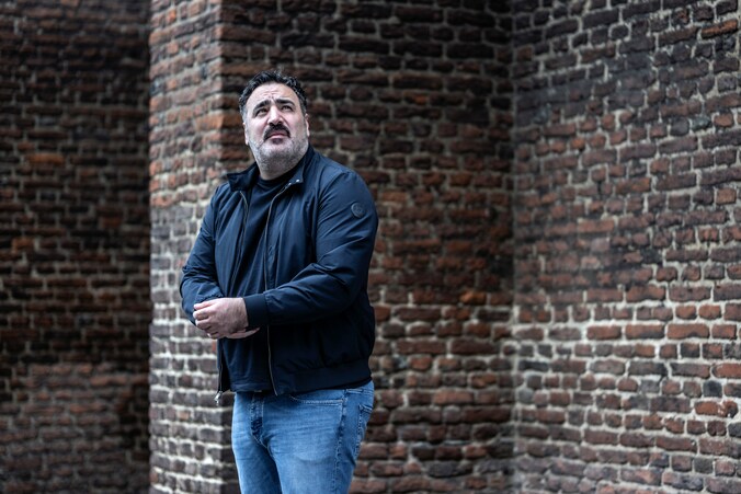 Sinan Can is klaar met thema’s oorlog, terreur en radicalisering: ‘Het ...