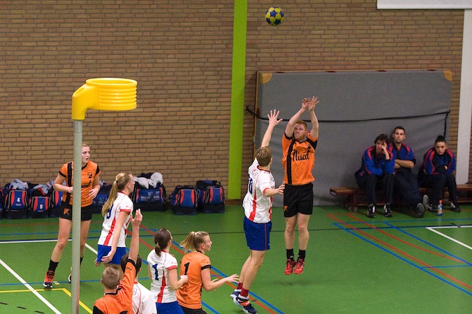 Tiel’72 brengt met zege de spanning terug | Sport | De Gelderlander.nl