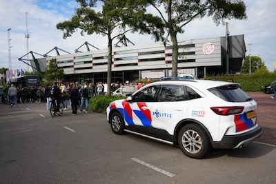 Onrust op Westmaat na klap op gezicht van IJsselmeervogels-speler Quiermo Dumay, duel met GVVV gesta