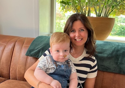Als Linda leest dat baby uit haar dorp hulp nodig heeft, aarzelt ze geen moment: ‘Voor mij was het v