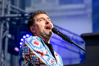 Paul de Munnik getrouwd met zijn grote liefde Laura: ‘Magisch’