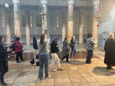 In geboortestad van Jezus blijft het stil: ‘Vroeger tweehonderd bussen, nu hooguit twee’