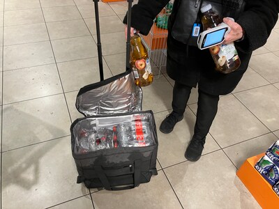 Hysterische run op flessen na bacterie in Utrechts drinkwater: ‘Dit heb ik nog nooit meegemaakt’