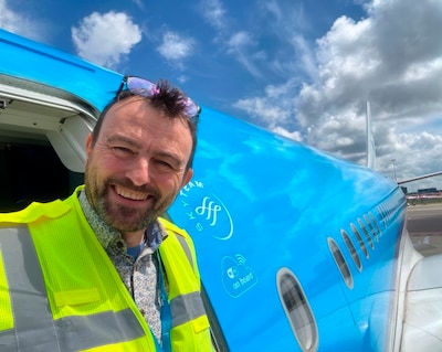 KLM-purser Frédéric over al die korte lontjes aan boord: ‘Stille passagiers zijn de grootste bommetjes’