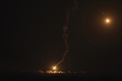 ‘Israëlisch grondoffensief in Gaza-Stad begonnen, tanks in stad gesignaleerd’