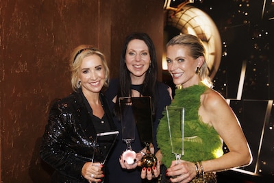 Tranen bij K3 Originals Karen, Kristel en Kathleen na bijzonder eerbetoon: ‘Grote verrassing’