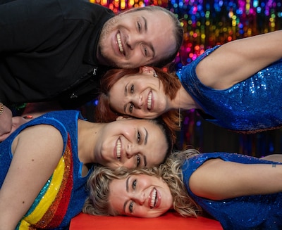 K3 stapt uit comfortzone voor eerste samenwerking ooit met Donnie: 'Zó fout, het kon niet beter’