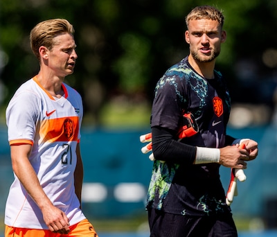 Oranje vertrouwt bij strafschoppen het plan van Bart Verbruggen