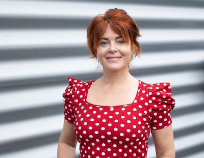 Kim-Lian van der Meij vindt het heerlijk om Cruella de Vil te zijn: ‘Eindelijk mag ik de venijnige vrouw spelen’
