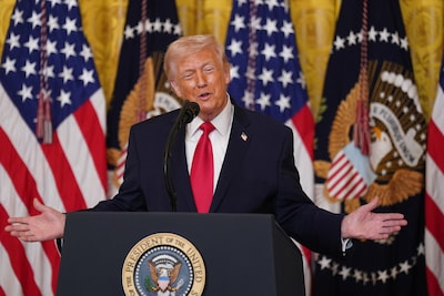 Trump bedreigt Iran opnieuw: ‘Onbeperkte munitie en zeeën van tijd’