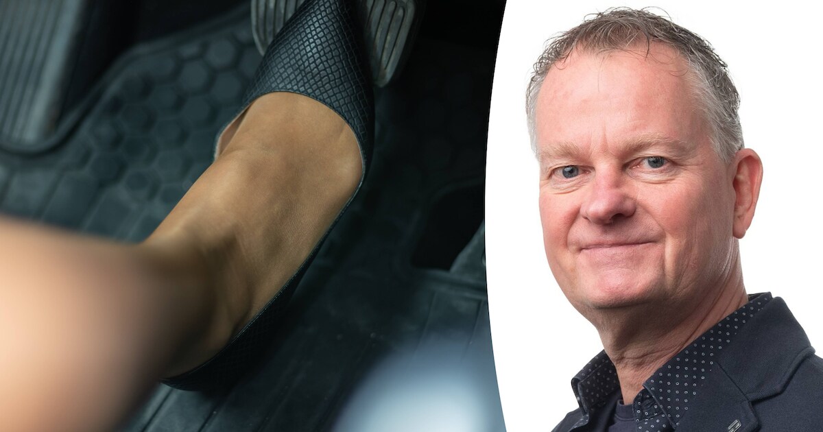 Krijg je een bekeuring als de vloermat in je auto versleten is ...