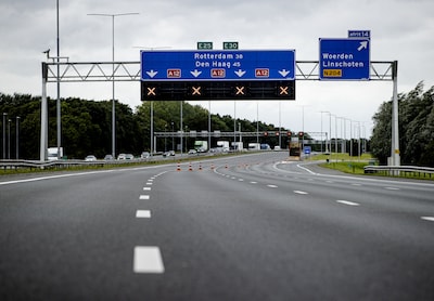 Weer tientallen bestuurders beboet voor negeren regels na zwaar ongeluk op A4