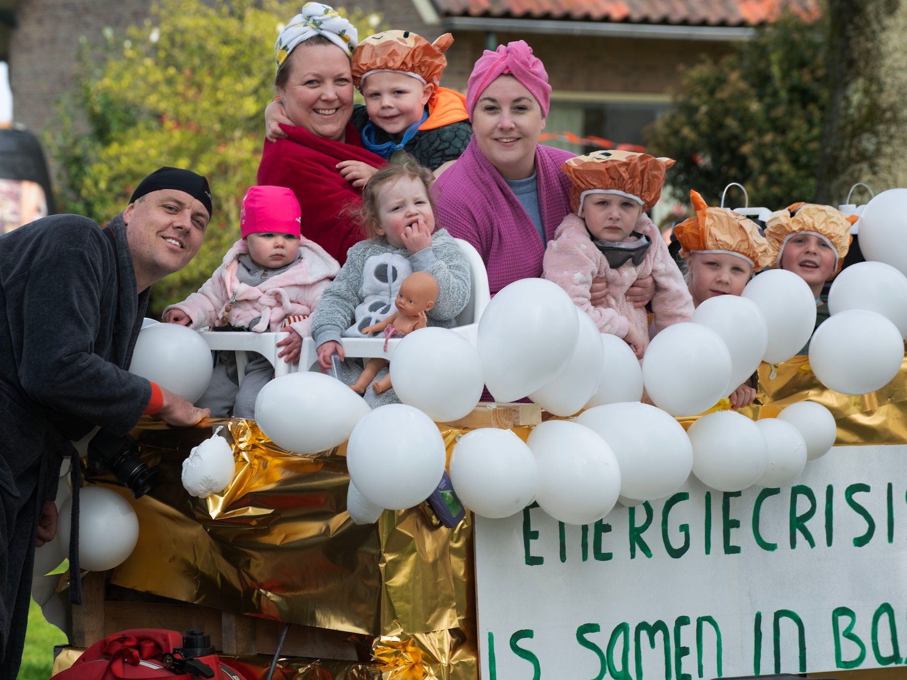Iedereen die meedoet aan Koningsdag verdient een lintje