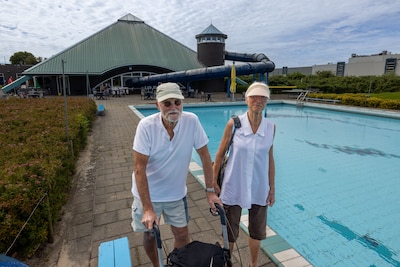 Gemeente zei zwembad te willen sluiten om hoge kosten, maar de grond is jaren terug al aan buurman beloofd