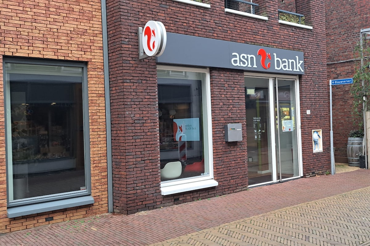 Voormalige SNS Bank weg uit Winterswijk | Winterswijk | De Gelderlander.nl