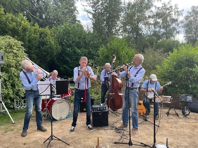 Storyville Jazzclub Arnhem viert jubileum met concert van De Diksie Krekkers