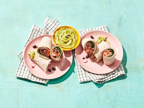 Wat Eten We Vandaag: Gezonde burrito's met kip, bonen en tomatenrijst
