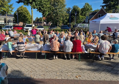 Ewijk gaat weer samen ontbijten op het plein