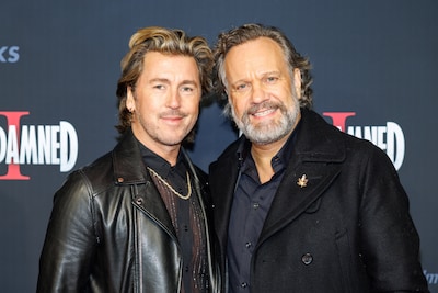 Carlo viert 18 jaar liefde en Maxime heeft een nieuwe hobby