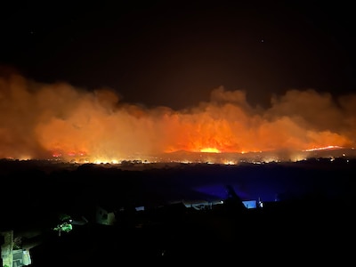 Bosbrand Zuid-Frankrijk nog niet onder controle: al 4600 hectare natuur verwoest, maar nacht was ‘gunstig’
