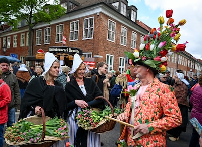 ‘Hollands’ Potsdam kleurt dit weekend rood-wit-blauw: ‘Alle tulpen komen uit Nederland’