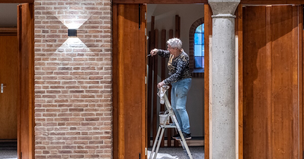 de-kerk-van-sambeek-is-met-een-vleugje-duivel-klaar-voor-het-ons-gevoel