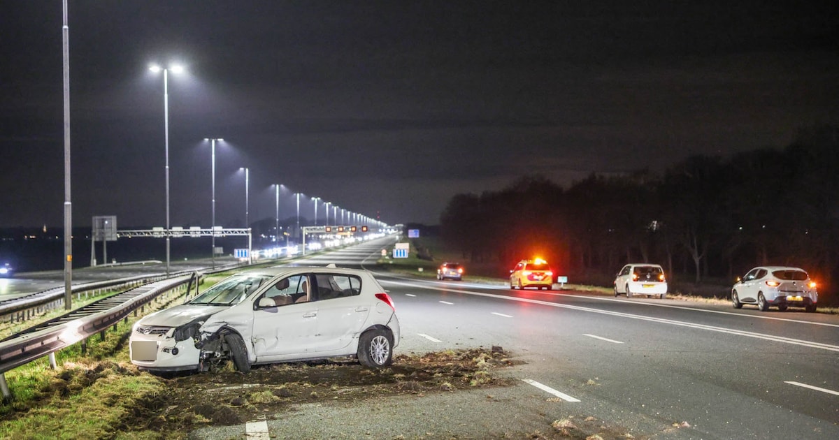 A1 bij Hoogland korte tijd afgesloten vanwege eenzijdig ongeval