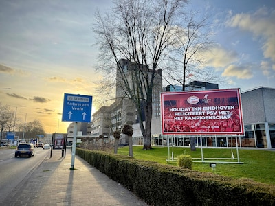 Nu al een kolossale felicitatie voor PSV, maar de club wil daar zelf nog niks van weten: ‘Dit is wel erg laat’