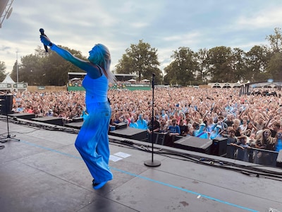 Miss Montreal schreef hit na blauwtje in Enschede: ‘Hij was echt een eikel’