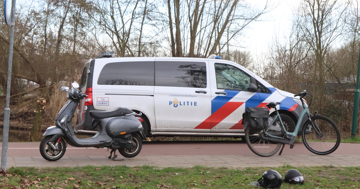 Scooterrijder en fietser botsen op de Prins Clauslaan in Veenendaal