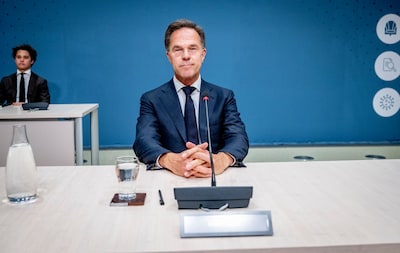 KIJK LIVE |  Had Rutte zich niet meer met corona-aanpak moeten bemoeien?