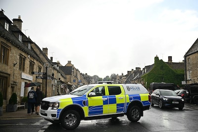 Groot bord valt op festivalgangers in West Sussex: 41-jarige man overleden, zeker zes gewonden