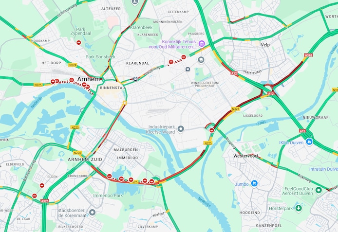 Verkeerschaos rond Arnhem: rijstroken op verschillende snelwegen ...