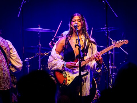 Zeven redenen om zaterdag op stap te gaan in Enschede: livemuziek, tattookunst en zelf het podium op