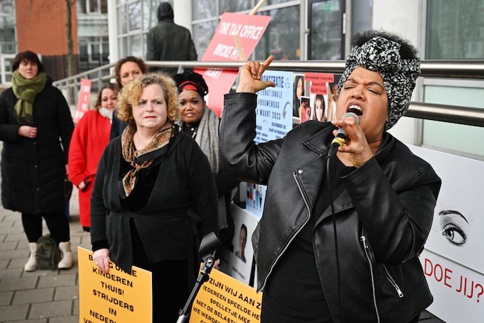 Op Internationale Vrouwendag is er extra aandacht voor de moeders die slachtoffer werden van het kindertoeslagenschandaal.