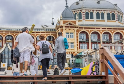 Honderden euro’s voor weekendje Fletcher Hotel in Scheveningen: ‘Daar slaap je normaal toch voor vijf tientjes?’