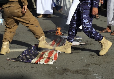 Nederlanders voelen zich onveilig door Iran-oorlog: ‘Alleen het recht van de sterkste geldt’